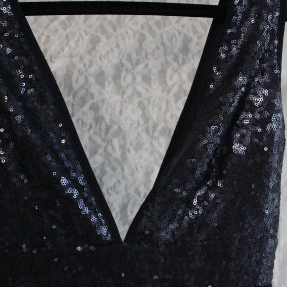 Lulu's Sequin Maxi Dress - Picture 2 of 6